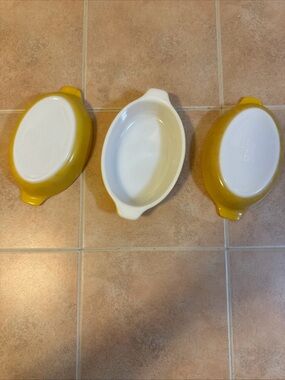 Pyrex Yellow Ceramic Oval Baking Dishes - Set of 3